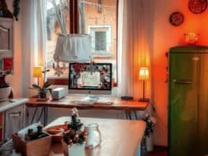 Holiday Email Marketing: 12 Must-Try Strategies